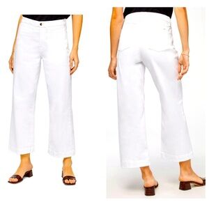 JEN 7 by 7 For All Mankind
Cropped Wide Leg Jeans in White NWT Size 00